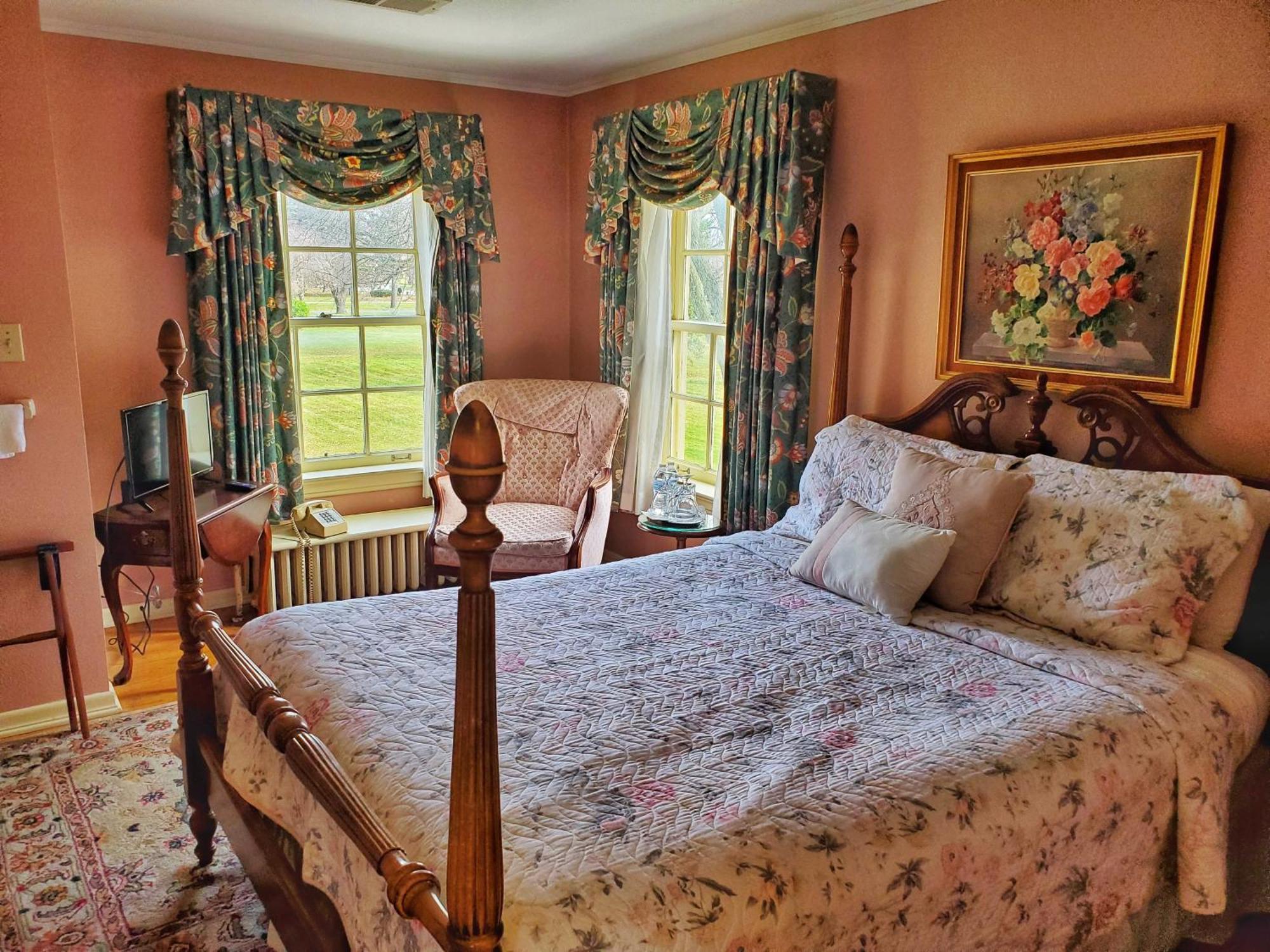 Montague Inn Bed & Breakfast Saginaw Exteriör bild
