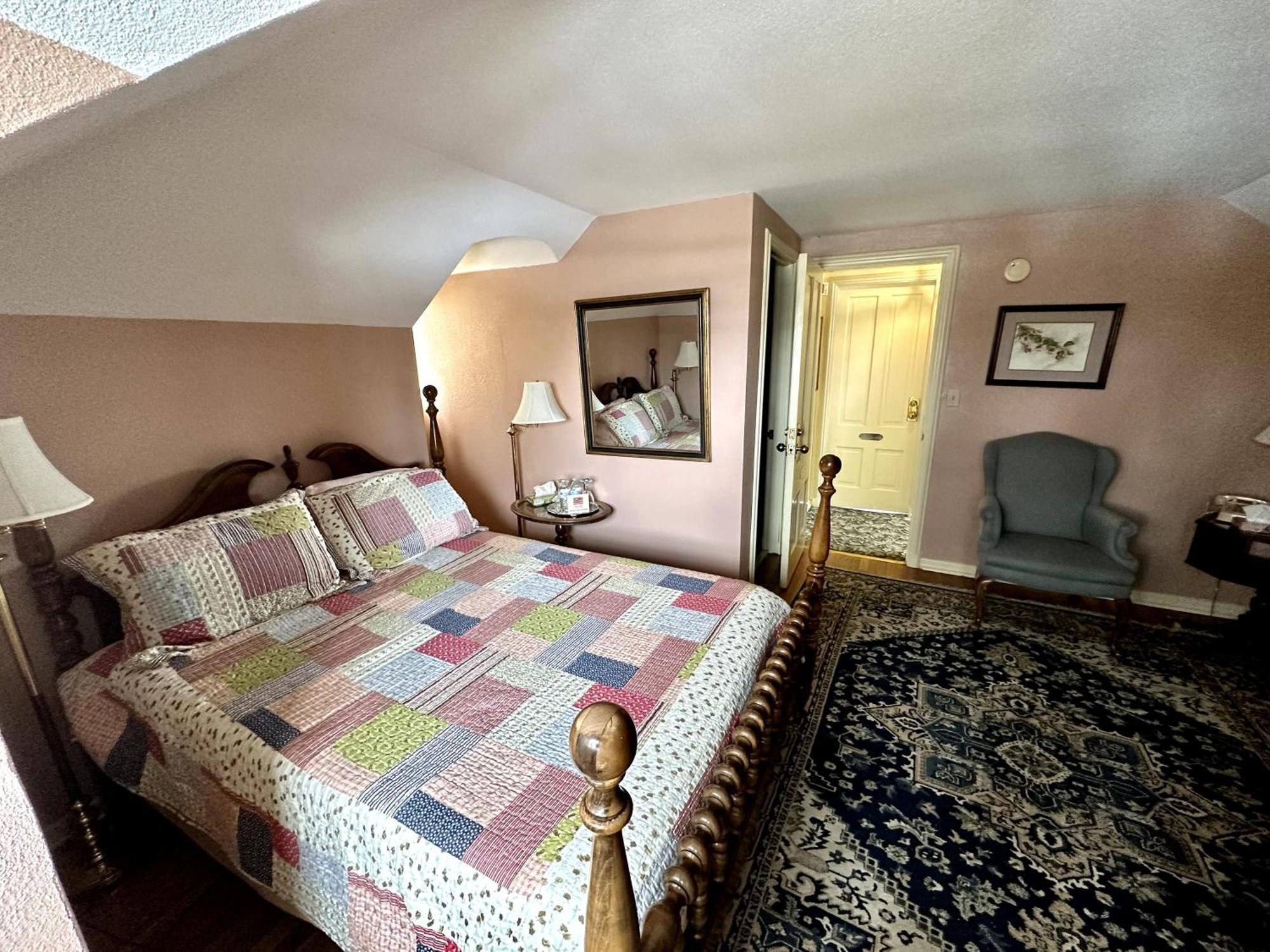 Montague Inn Bed & Breakfast Saginaw Exteriör bild