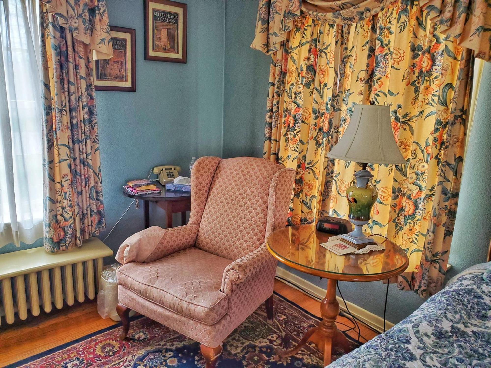 Montague Inn Bed & Breakfast Saginaw Exteriör bild