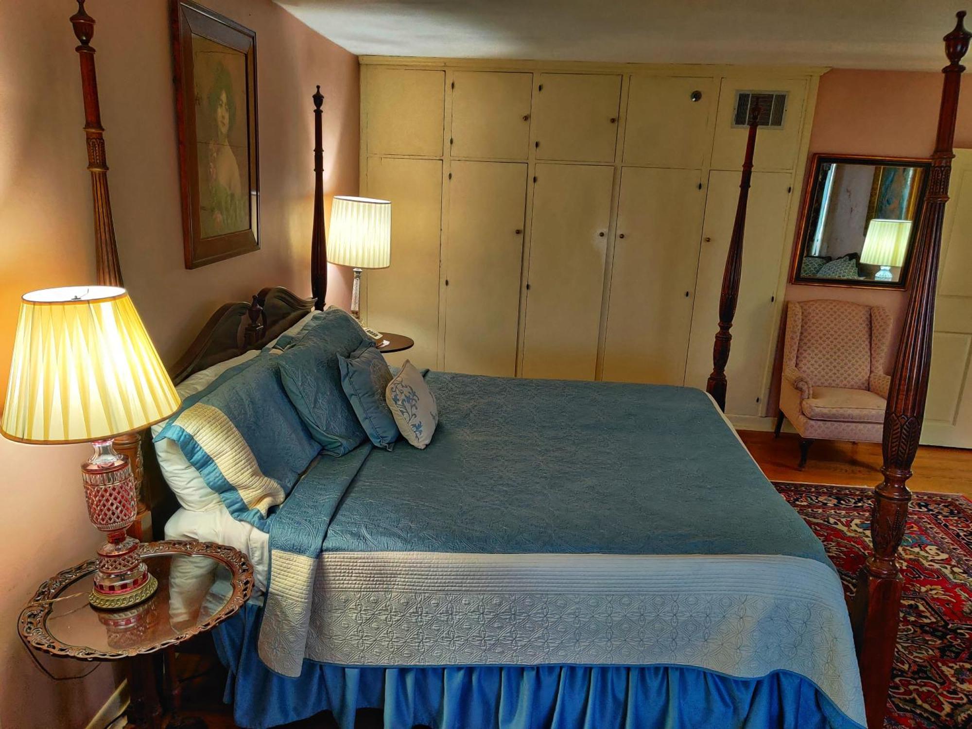 Montague Inn Bed & Breakfast Saginaw Exteriör bild