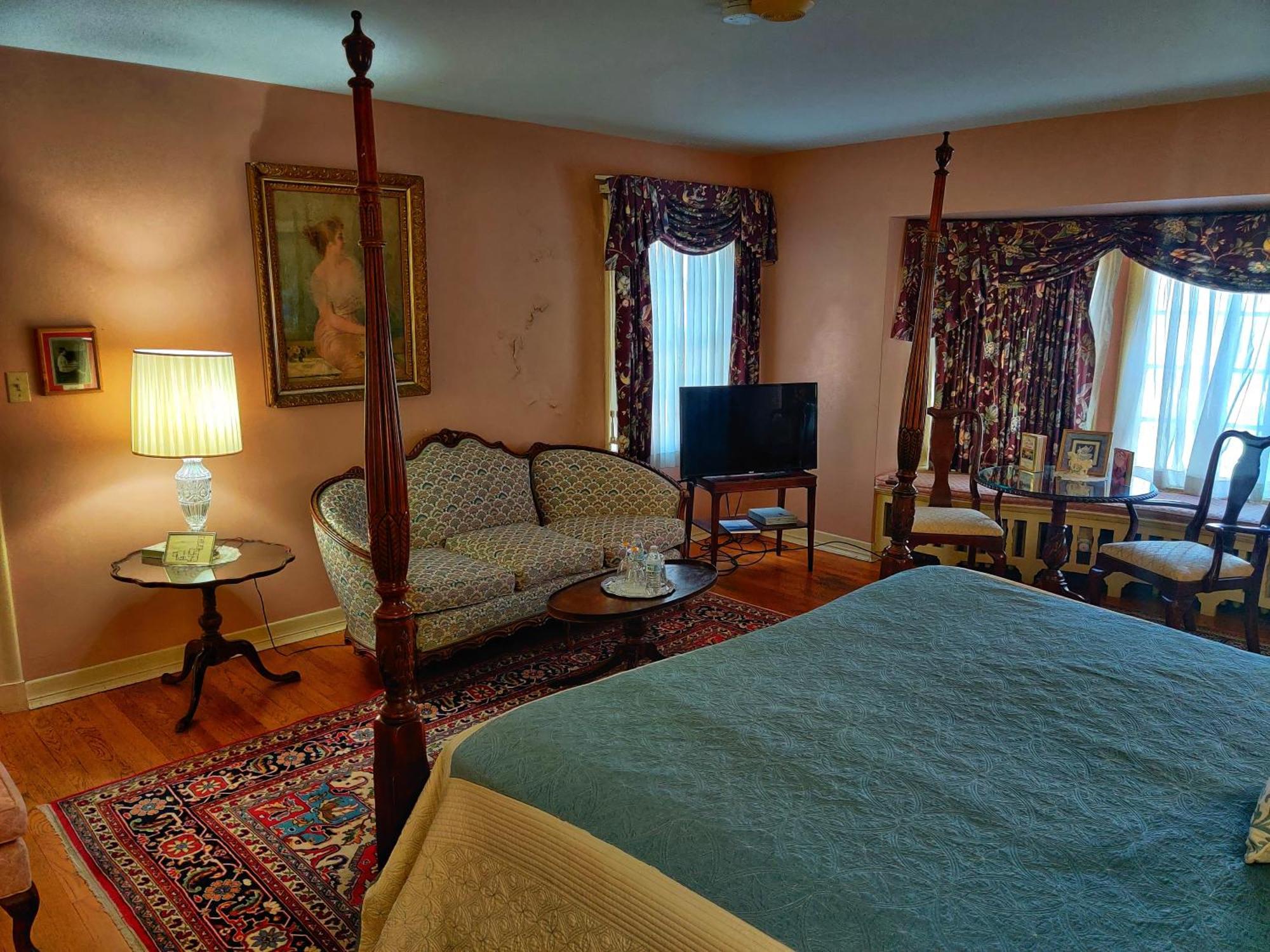 Montague Inn Bed & Breakfast Saginaw Exteriör bild